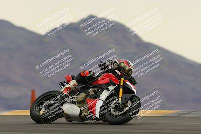 media/Jan-14-2023-SoCal Trackdays (Sat) [[497694156f]]/Turn 9 Set 2 (1130am)/